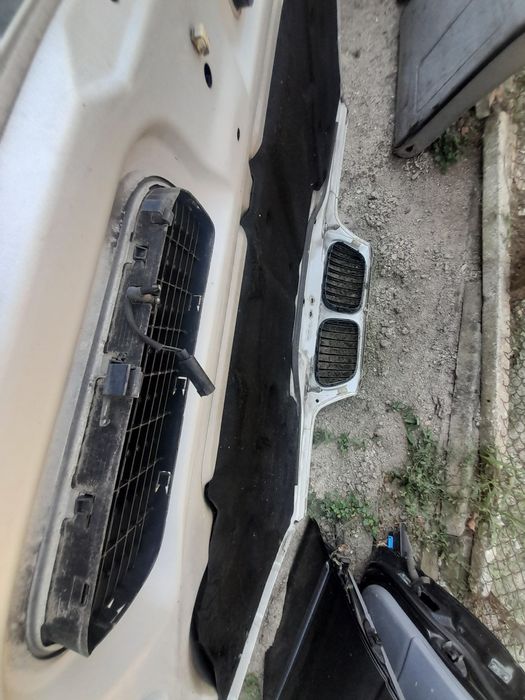 Преден капак за бмв Х5 Е53