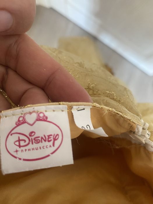 Платье Изабеллы, Беллы Disney