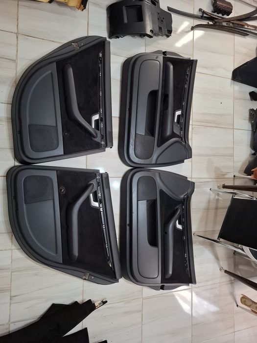 Vând fețe de uși A4 B6