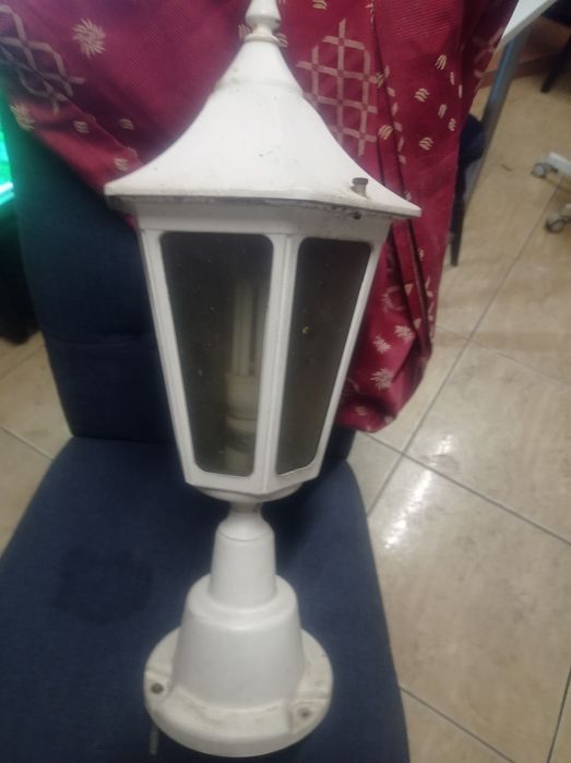 Голяма лампа метална