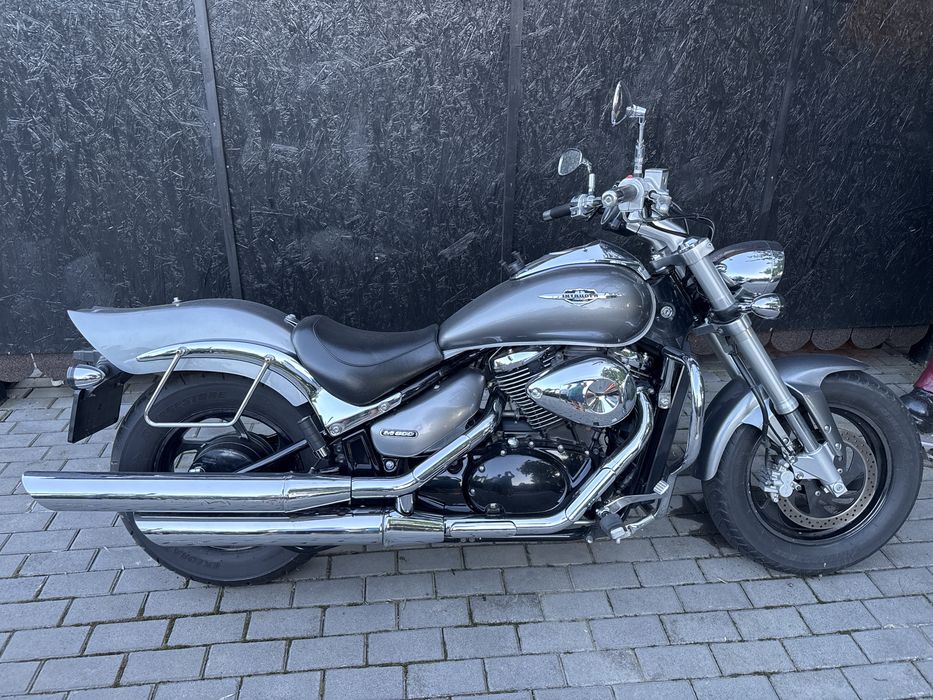 Suzuki Intruder M800
