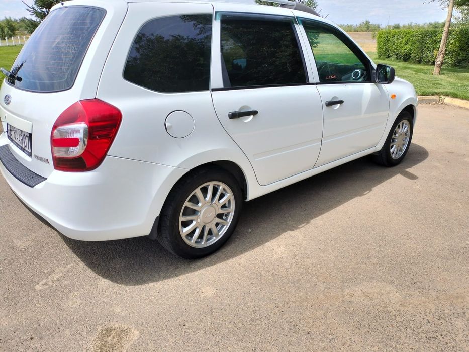 Продам ваз калина