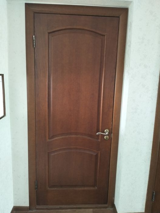 Двери межкомнатные деревянные