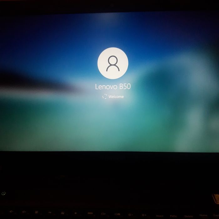Laptop LENOVO B50-80,stare exceptionala