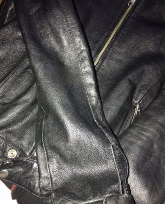 Geaca din piele naturala