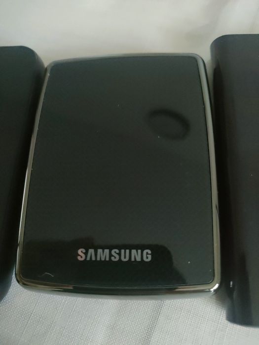 Hard Disk extern portabil 230GB
