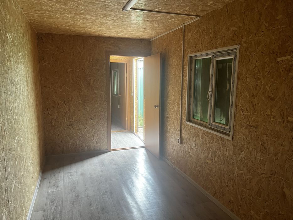 Контейнера утеплённые, новые, 40т., продам.