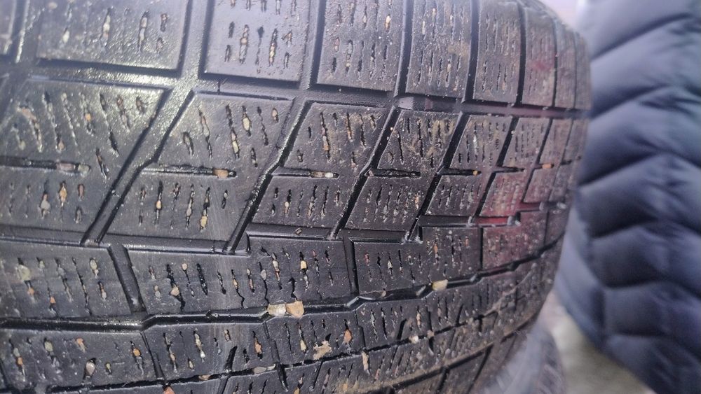 Продам покрышки б/у