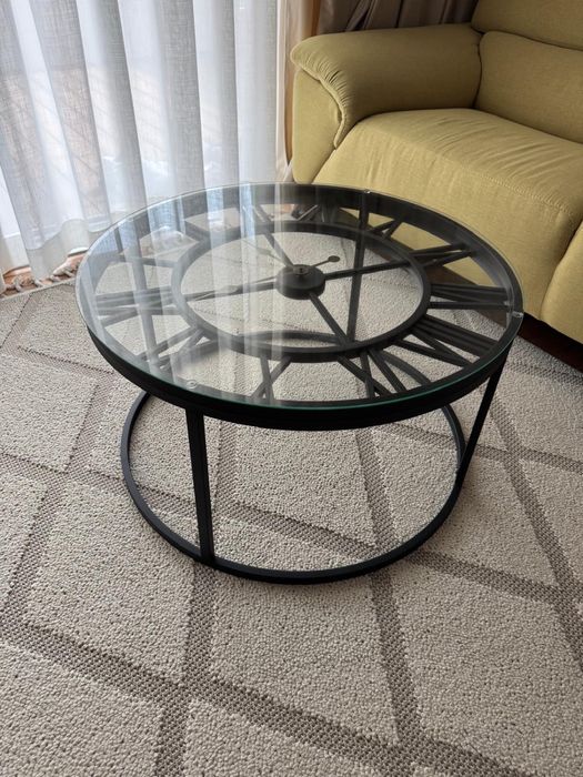 Masuta de cafea cu ceas functional