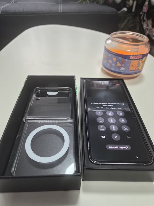 Samsung Galaxy Z Flip 3