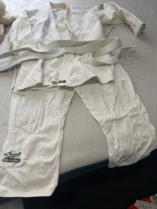 Бяло кимоно 175 см