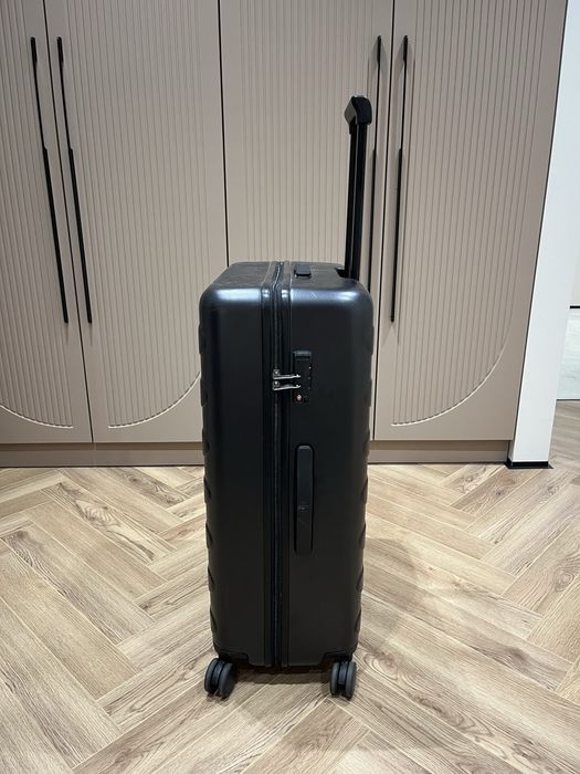 Продам чемодан Xiaomi 100 литра