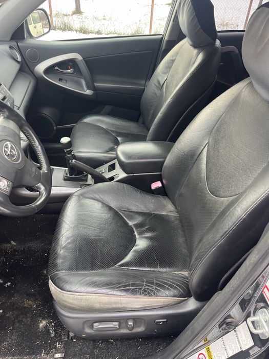 Toyota Rav 4 Тойота рав 4 на части 2.2d