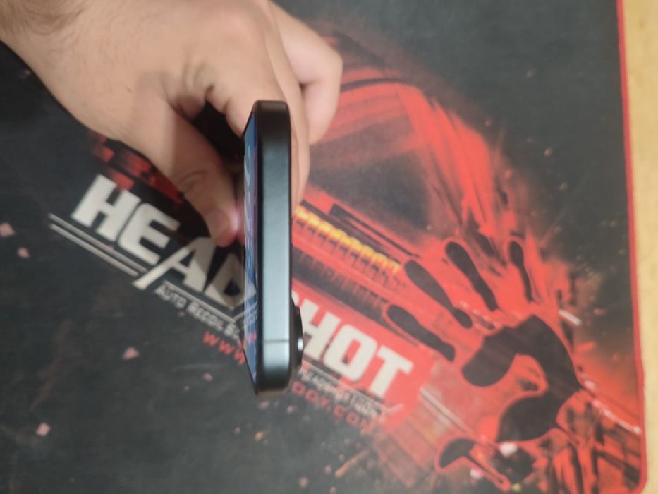 Iphone 16 128GB.