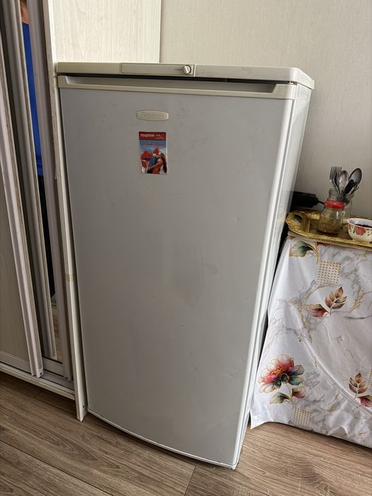Продам Холодильник Бирюса