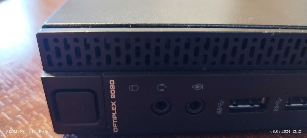 Продавам Dell OptiPlex 9020 Micro,Core i5-4590T, 8GB, SSD, Wi-Fi