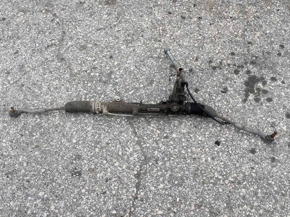 Мерцедес ц w204 Хидравлична рейка ел,клапан/ Хидравлична помпа