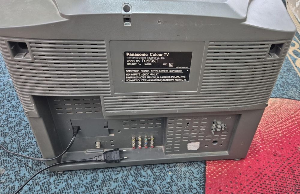 Продаю телевизор, Panasonic Colour TV