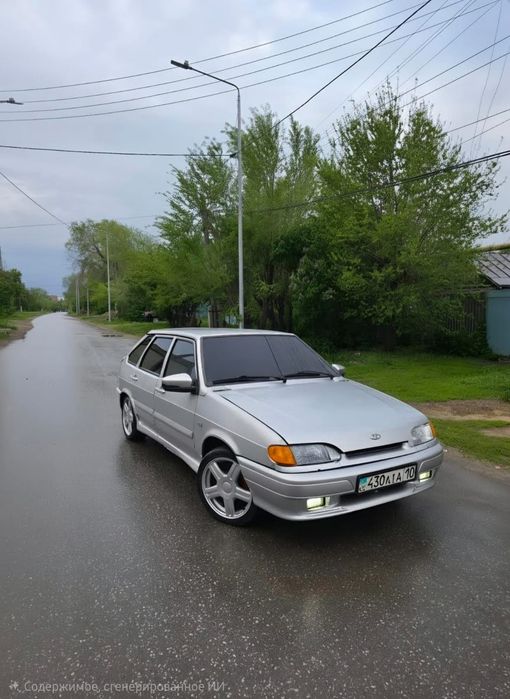 Лада Ваз 2114 год 2005