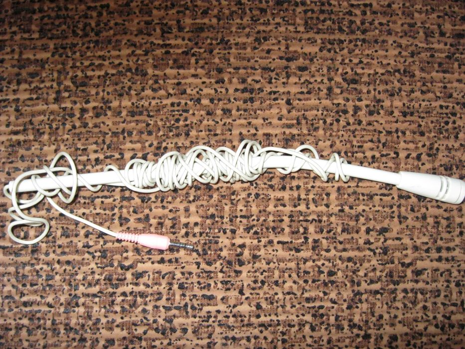 Микрофон, кабель USB OTG, HDMI High Speed, micro USB