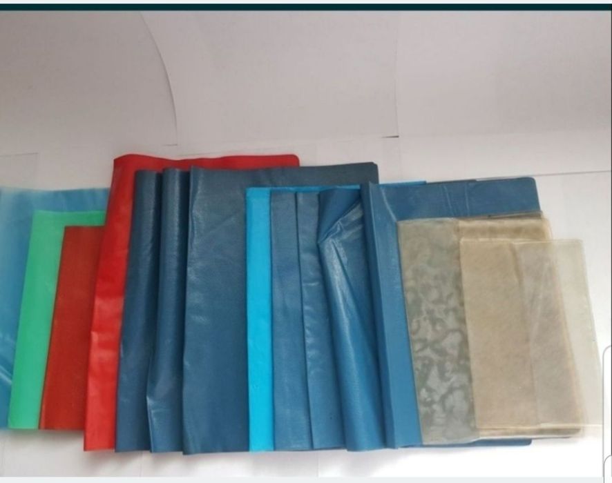 Set coperți pentru caiete si cărți
- 3 coperți caiete desen, biologie