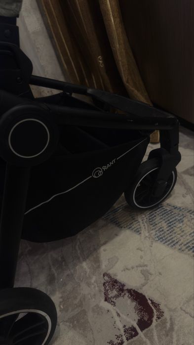 Продам детскую коляску