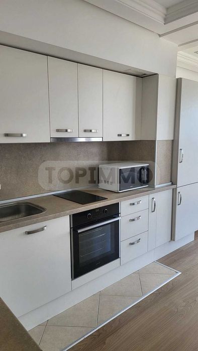Дава се под наем Тристаен апартамент в Варна, Чаталджа - 160 кв.м за 1196.97 € - Снимка #3