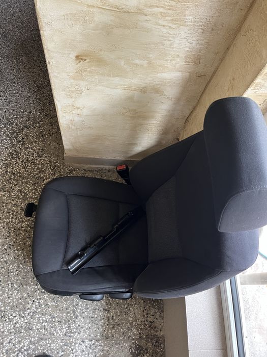 Предни седалки бмв е90/91