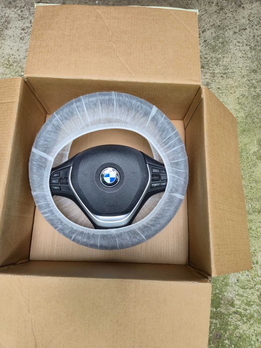 оригинален волан за bmw f30 като нов!