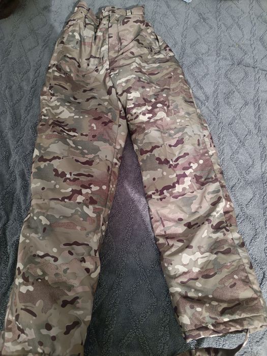 Продам  зимний камуфляж