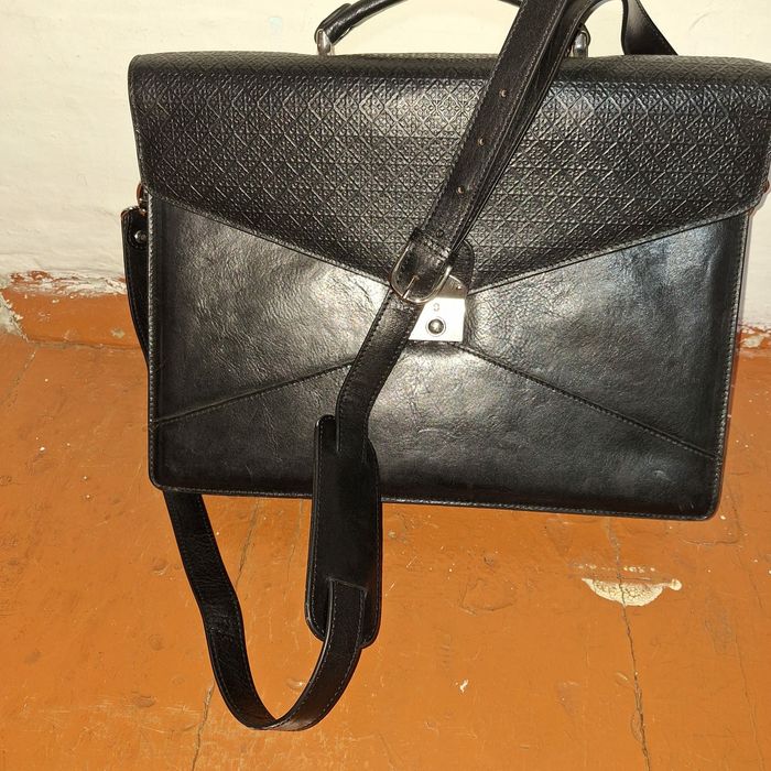 Продам портфель мужской