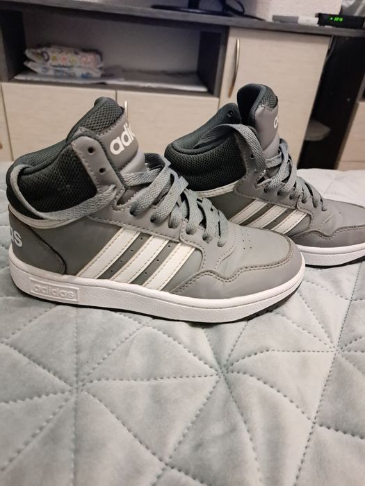 Детски високи кецове