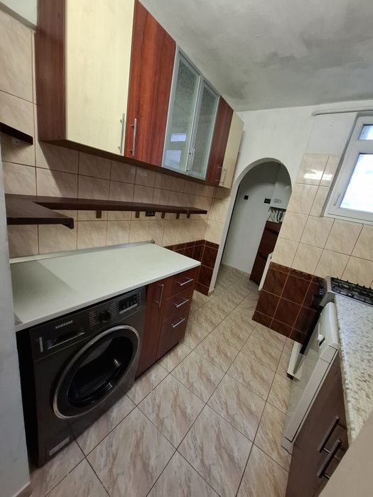 Vand apartament 2 camere
