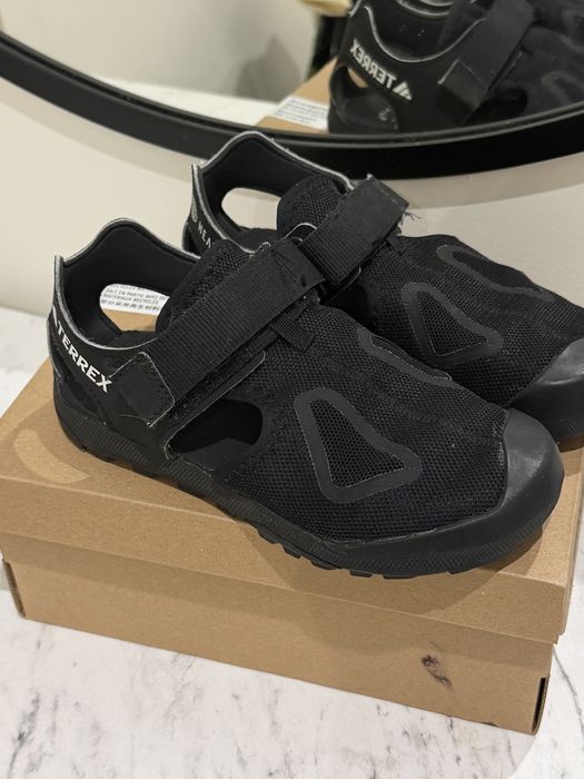 Обувь Adidas Terrex