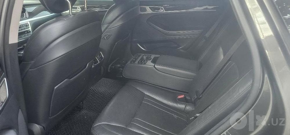 Hyundai Genesis G80