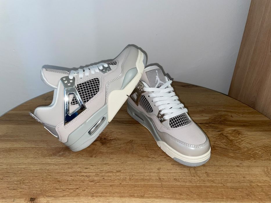 Adidași NIKE Jordan 4 Frozen Moments nr 38 - 45