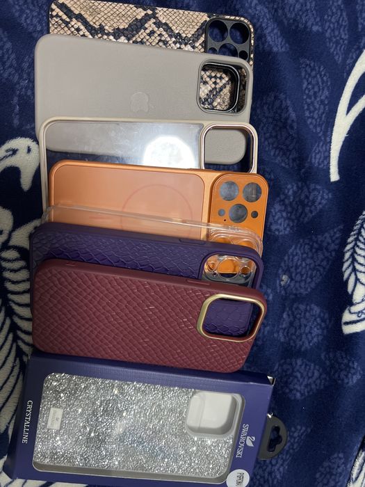 Продам чехлы на айфон