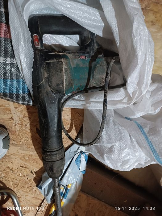 Demolator Makita