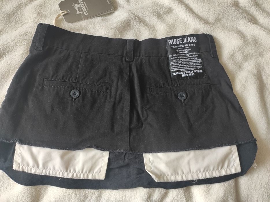 Пола Pause Jeans нова с етикет, размер М