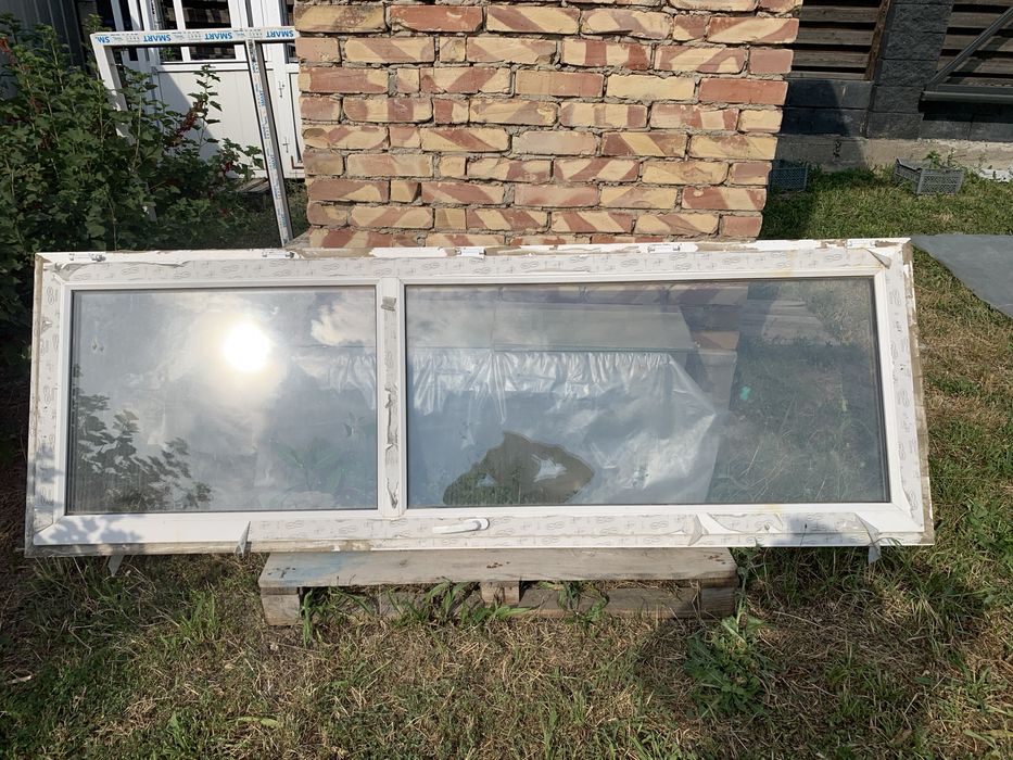 Дверь пластиковый