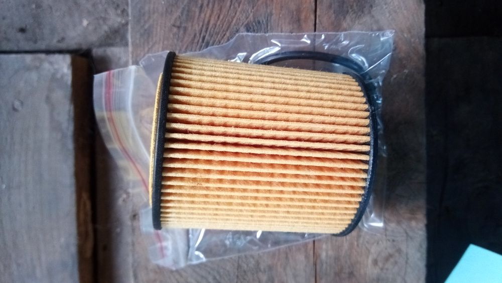 Масляный фильтр Mazda 6