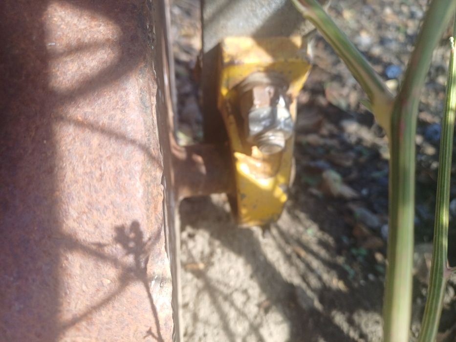 Vind semanatore de paioase și lucernă și un tăvălug