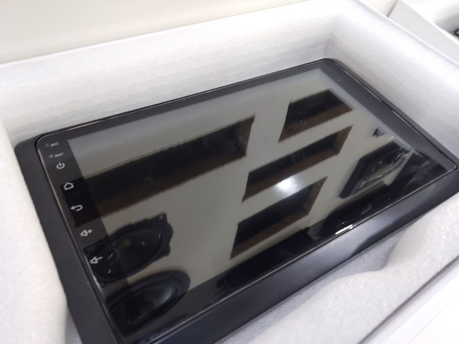 Mashina uchun manitor teyes