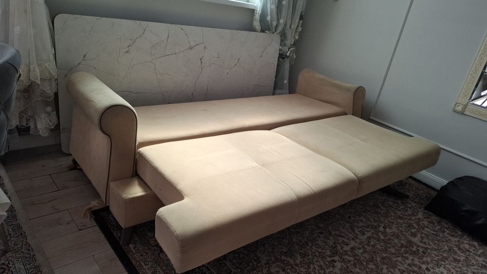 Диван раскладной б/у