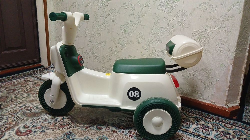 Скутер детский продаётся