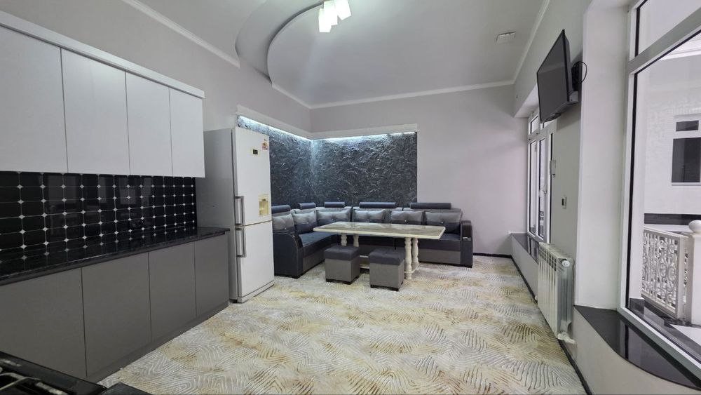 Евро ховли 3 соток 6-хона иккита оилага мулжалланган