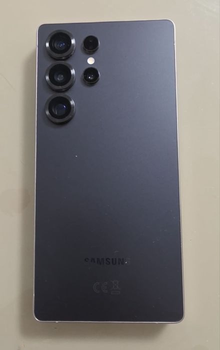 Vand Samsung Galaxy S25 Ultra 512GB - Titanium Black, ca nou