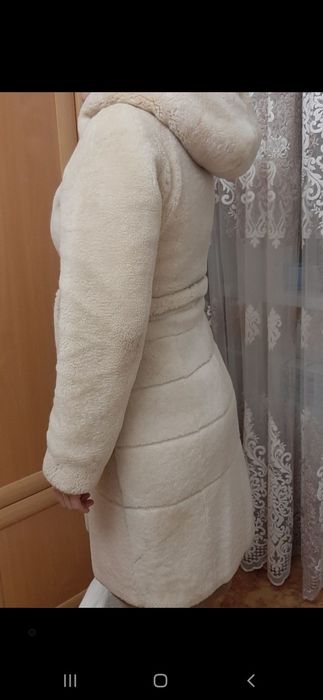 Продам мутоновую шубу