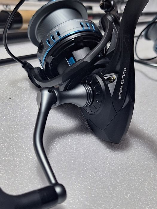 SET 2 Lansete Feeder Robinhan HARRIER 3,90 plus 2 mulinete Polex