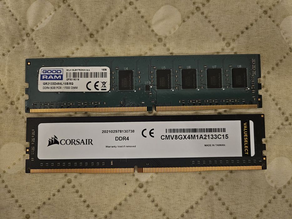 Kit memorii ddr4 2 x 8gb corsair goodram 16gb 2133mhz